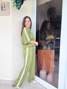 Olive Striped Travel Set