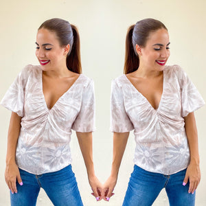 L.T Sand/White Luxe Blouse